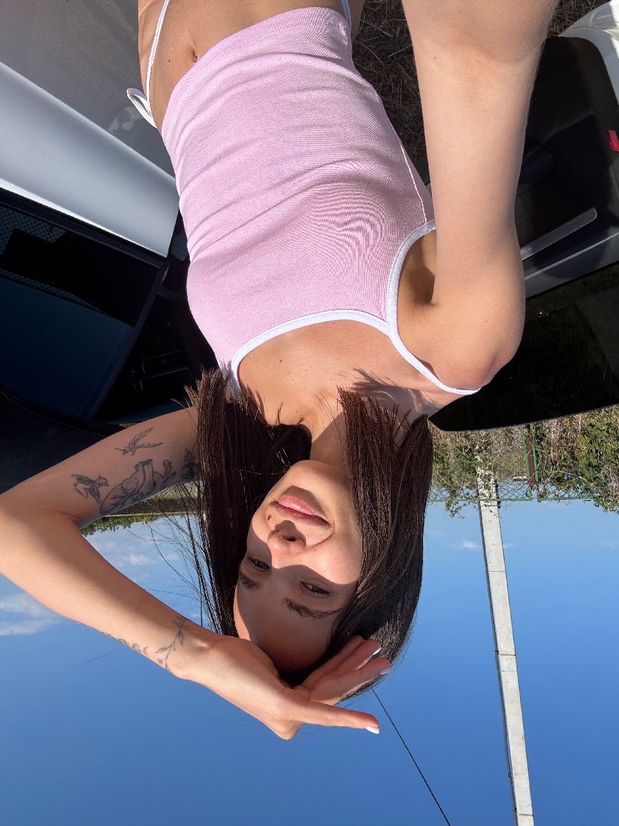 Sexy model Tina in Lomé